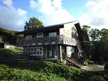 八甲田山荘 (旧山小舎八甲田山荘)
