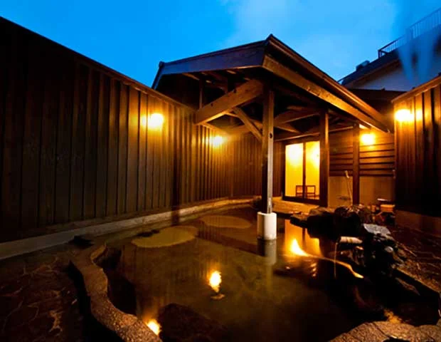 いで湯の宿　丸神屋