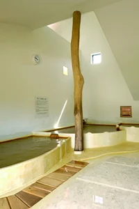 ラムネ温泉館