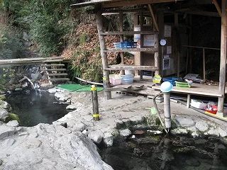 ヘビん湯