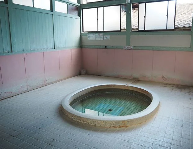 前田温泉