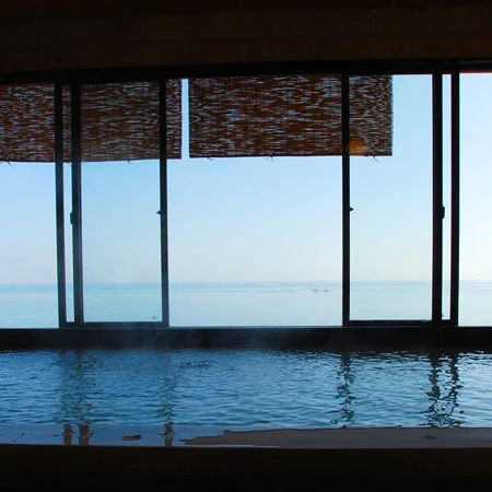 たら竹崎温泉 海上館