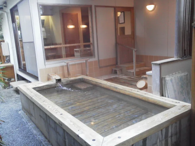 からつ温泉 綿屋