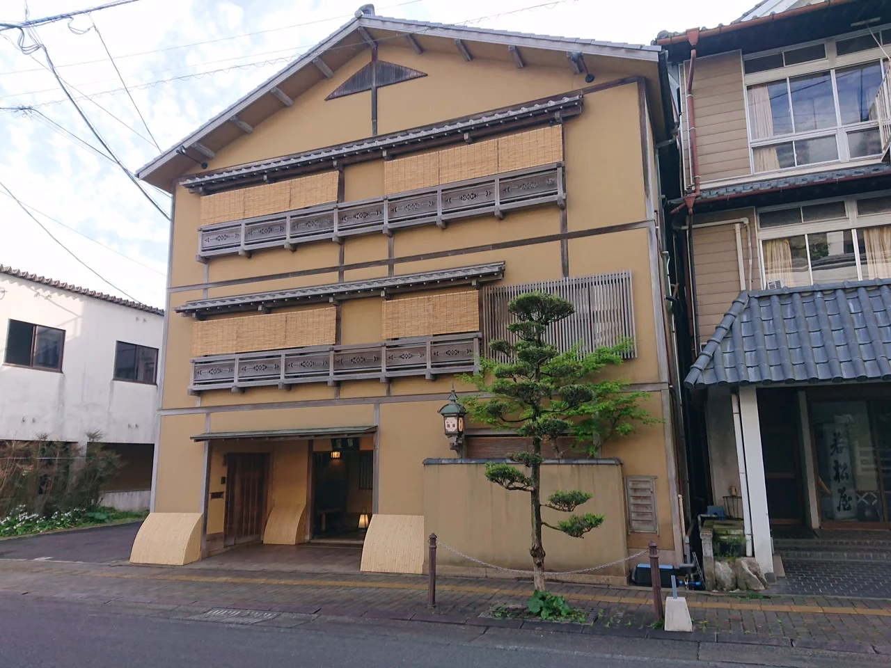 懐石宿 扇屋