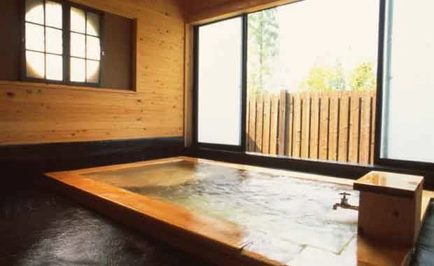 亀山の湯