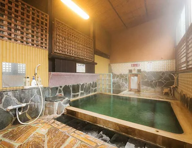 白岩温泉家族風呂
