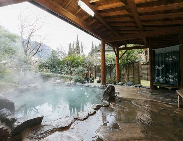 白岩温泉家族風呂