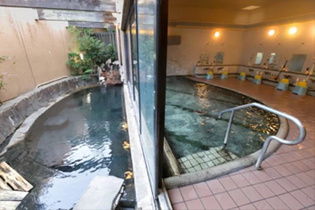 阿蘇ホテル二番館　長崎屋