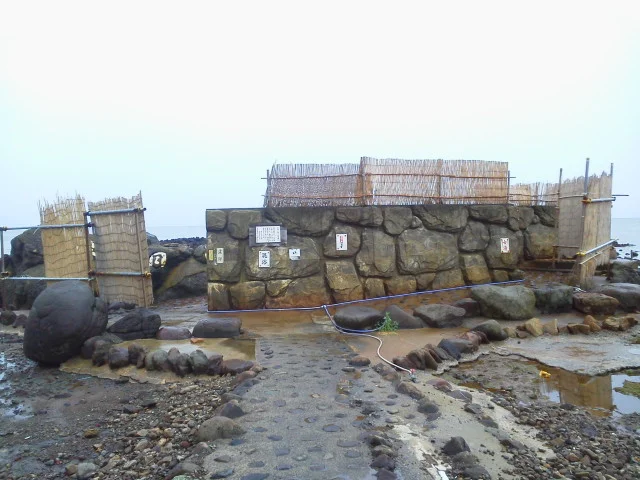 黄金崎不老ふ死温泉