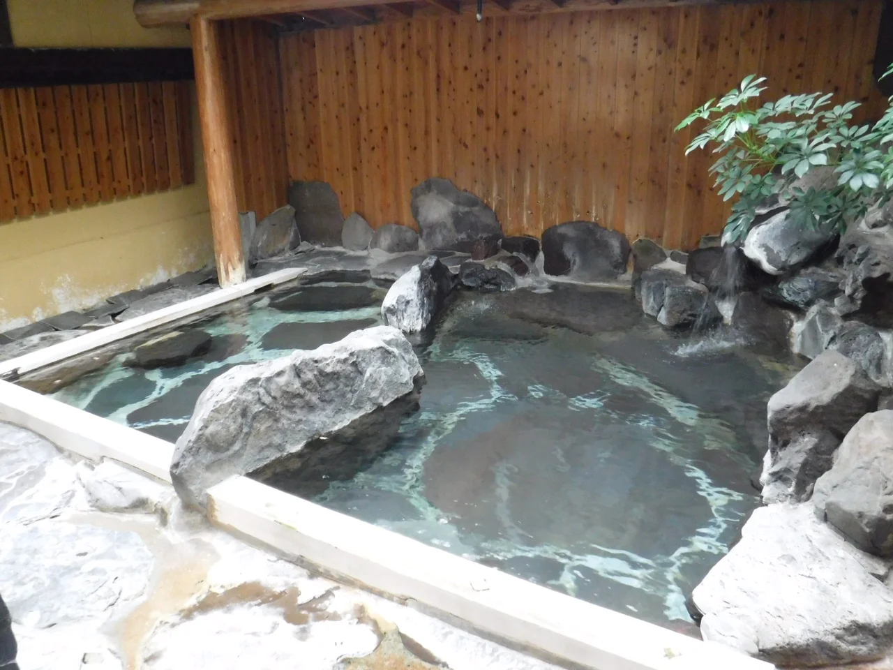 湯宿鶴水荘