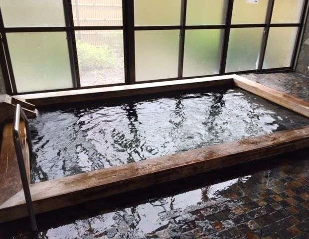 湯の鶴温泉保健センターほたるの湯