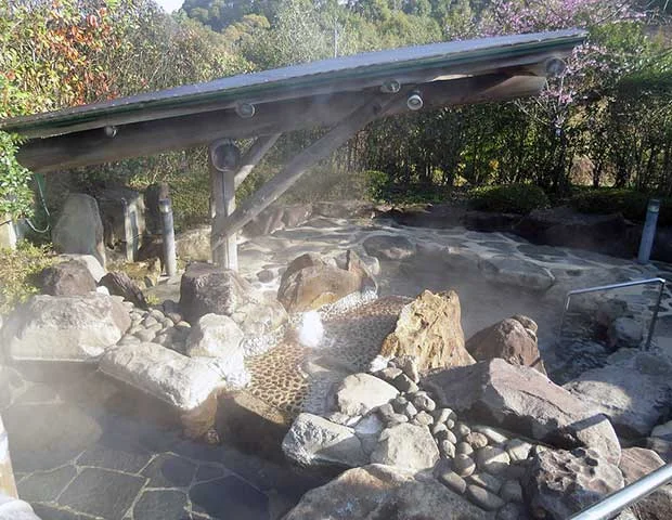 牛深温泉センターやすらぎの湯