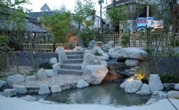 しらさぎの足湯