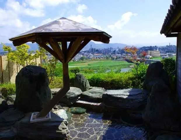 山鹿温泉 眺山庭 (旧ビジネスホテル眺山庭)