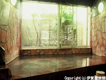 伊賀屋旅館