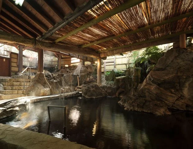 いわくらの杜 石庭(旧 桃李温泉 季の杜 石庭)