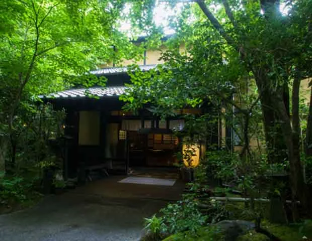 旅館山河