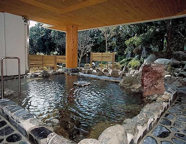 蔵元 綾 酒泉の杜 綾温泉照葉の湯（休業中）