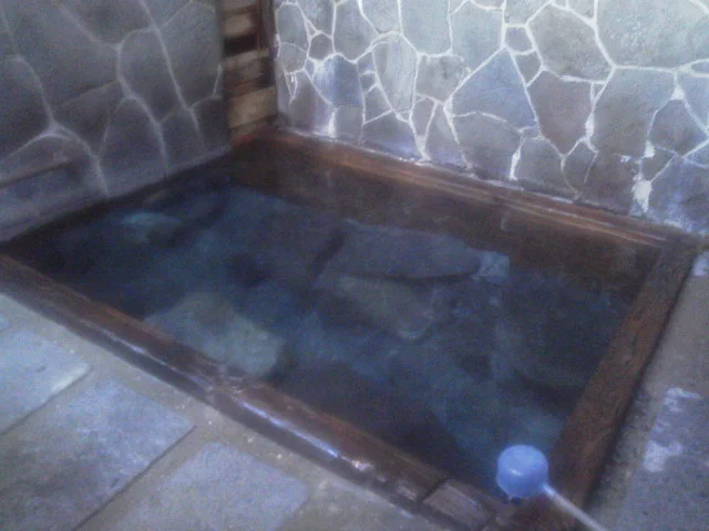 湯川内温泉かじか荘