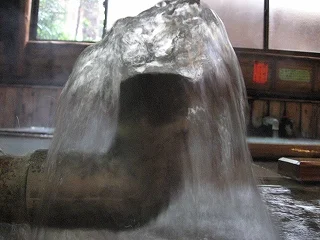 霧島湯之谷山荘