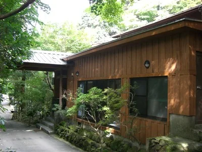 霧島湯之谷山荘