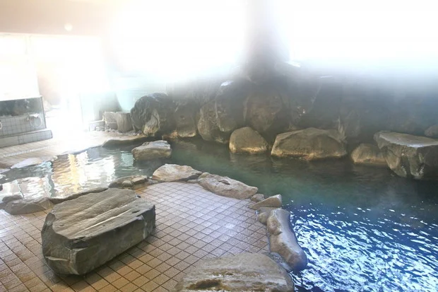 岩戸温泉（いわとおんせん）
