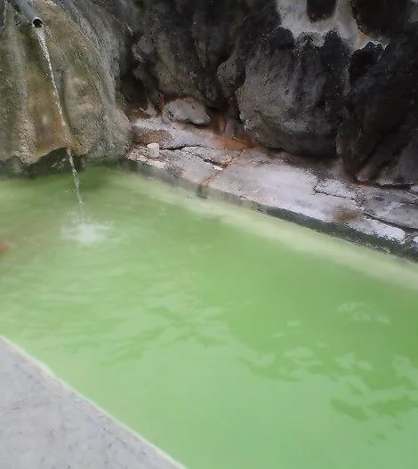 国見温泉石塚旅館