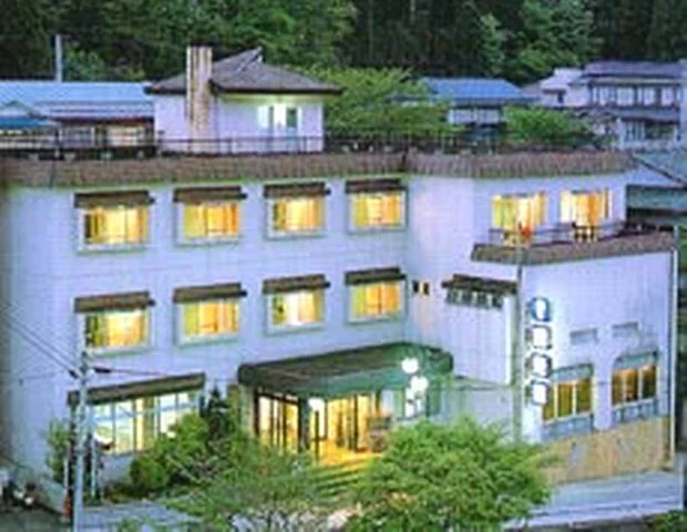 鶯宿温泉　清光荘