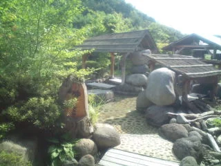 ひぃなの丘 湖山荘（閉館いたしました）