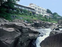 渓泉閣（休業中）