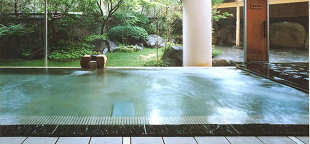 横手駅前温泉ゆうゆうプラザ