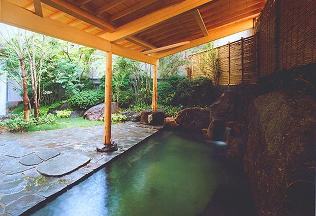 横手駅前温泉ゆうゆうプラザ