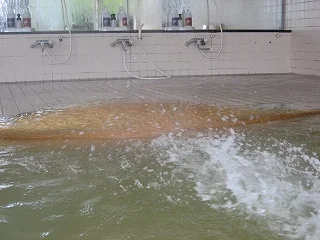 男鹿温泉 元湯 雄山閣