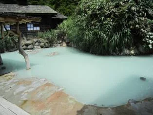 鶴の湯温泉