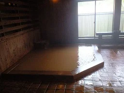 強首温泉樅峰苑