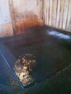 湯滝の宿　西屋