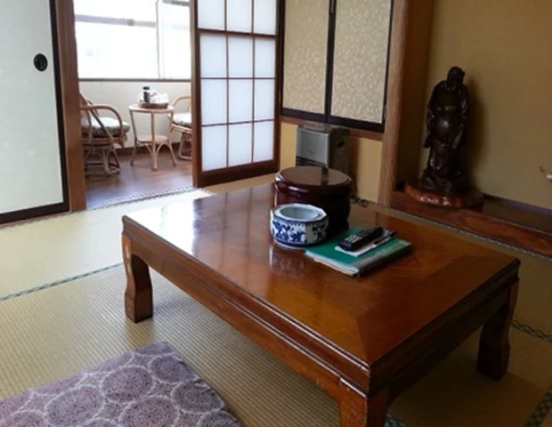 旅館　伝蔵