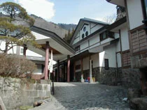 白布温泉 東屋