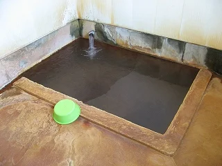 玉梨温泉共同浴場
