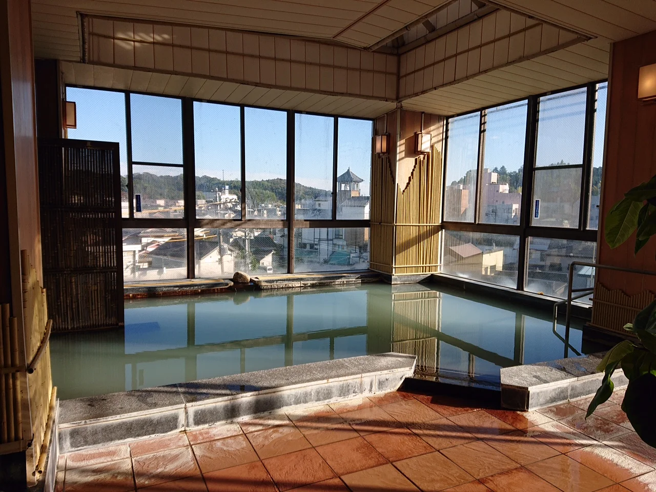 いわき湯本温泉 松柏館（しょうはくかん）