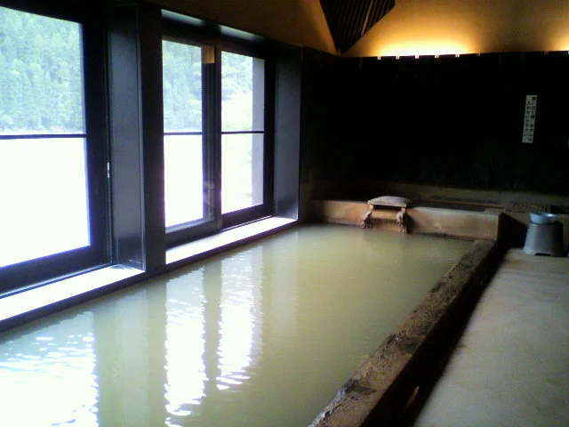 早戸温泉つるの湯