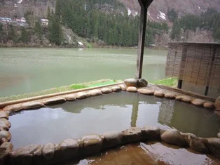 早戸温泉つるの湯