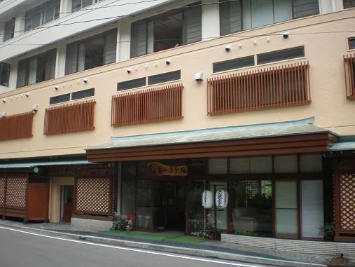 会津東山温泉 月のあかり（旧 東山第一ホテル）
