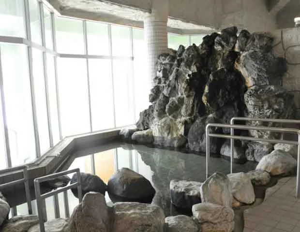 赤井川カルデラ温泉 　赤井川村構造改善センター