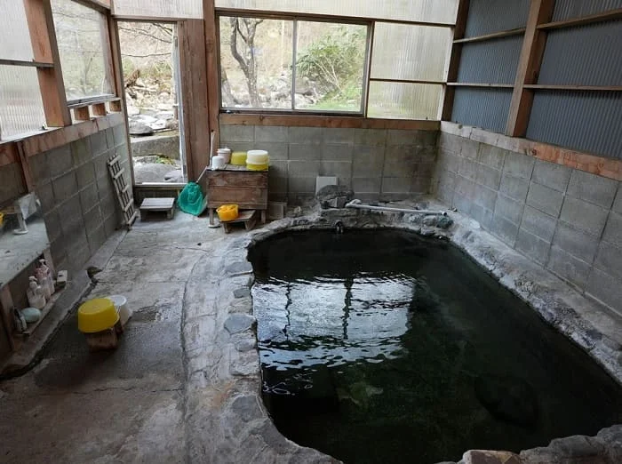 二岐温泉 湯小屋旅館（旧 新湯小屋旅館）