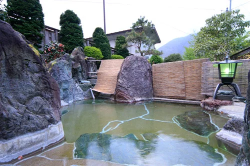 会津湯野上温泉　温泉民宿　山形屋 - 福島県