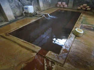 八町温泉共同浴場