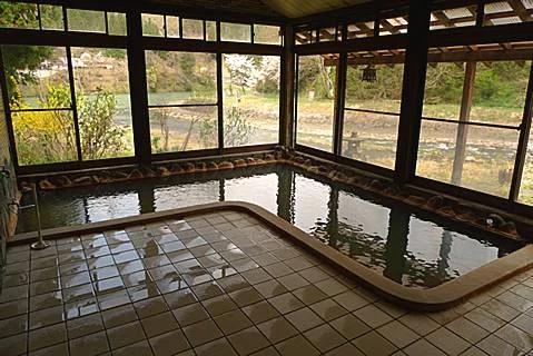 宮下温泉 栄光舘