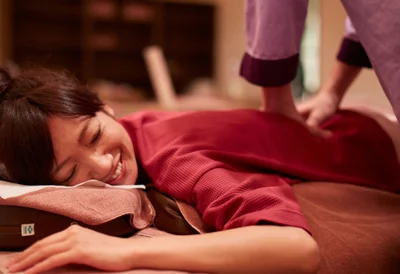 リラクゼーション・岩盤浴1