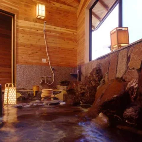 Yugawara Onsen Shirozan Bekkan - Kanagawa